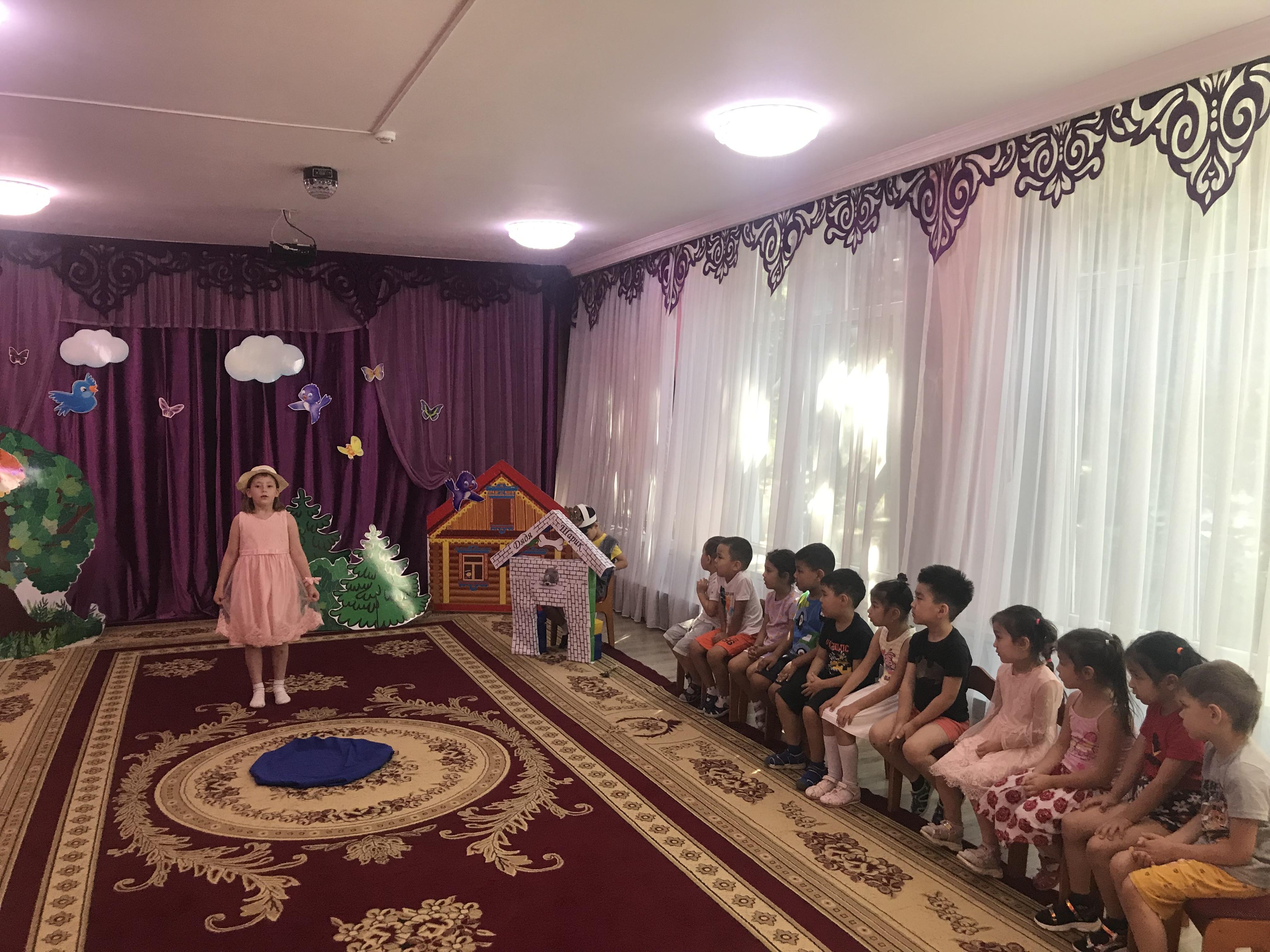 Театральная постановка.Сказка "Таинственный селезень" группы предшкольной подготовки