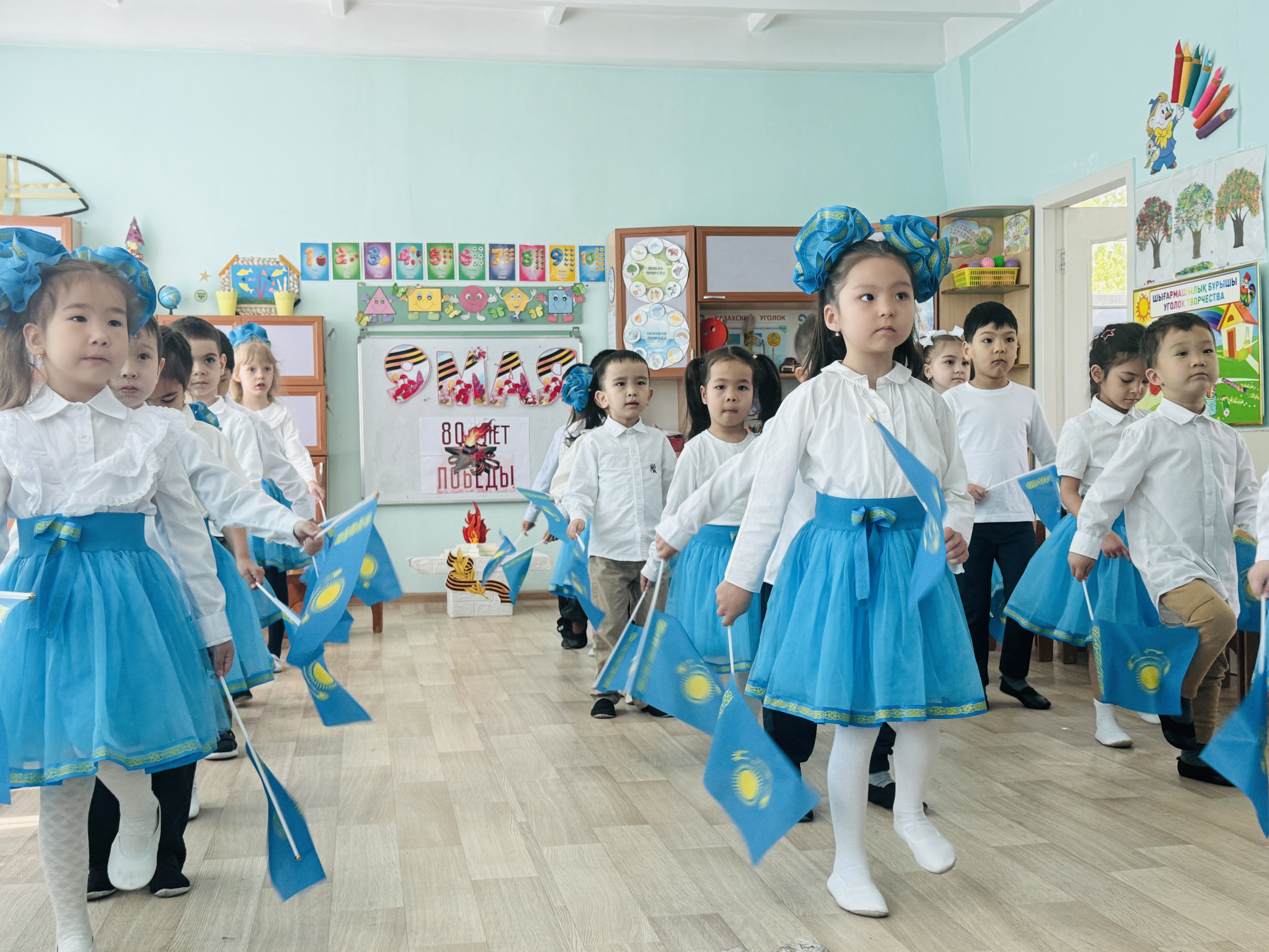 МАД "Светлячки" тобында 9- МАМЫР ЖЕҢІС КҮНІНЕ орай ұйымдастырылған мерекелік іс- шара!
